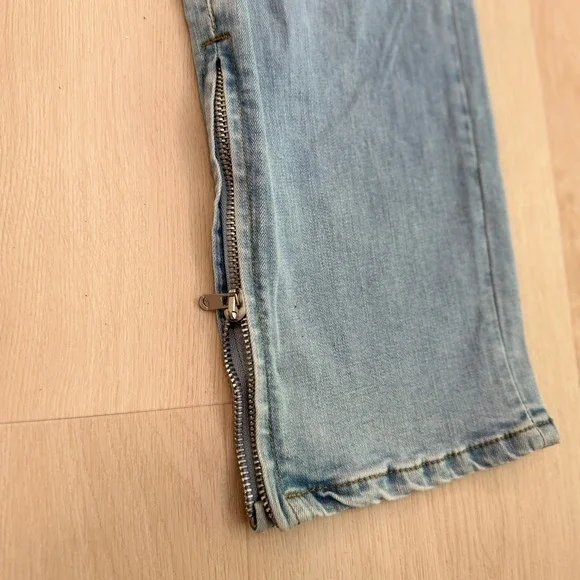 Crysp Denim Distressed Ripped Graphic Jean Light Wash Denim Men 38 Grunge Skater